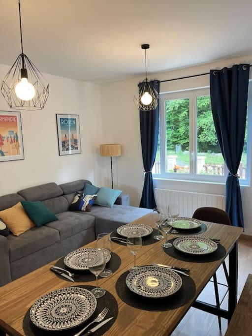 Chez Melanie, Pres De L'Abbaye Apartman Jumièges Kültér fotó